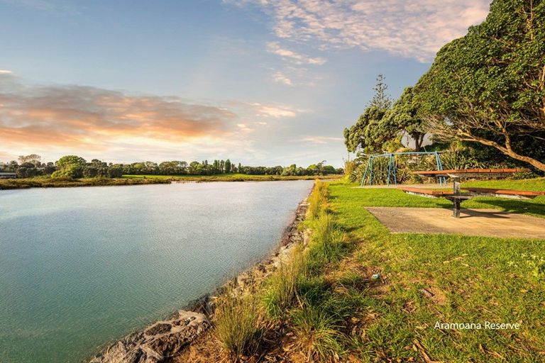 Photo of property in 43 Aramoana Avenue, Devonport, Auckland, 0624