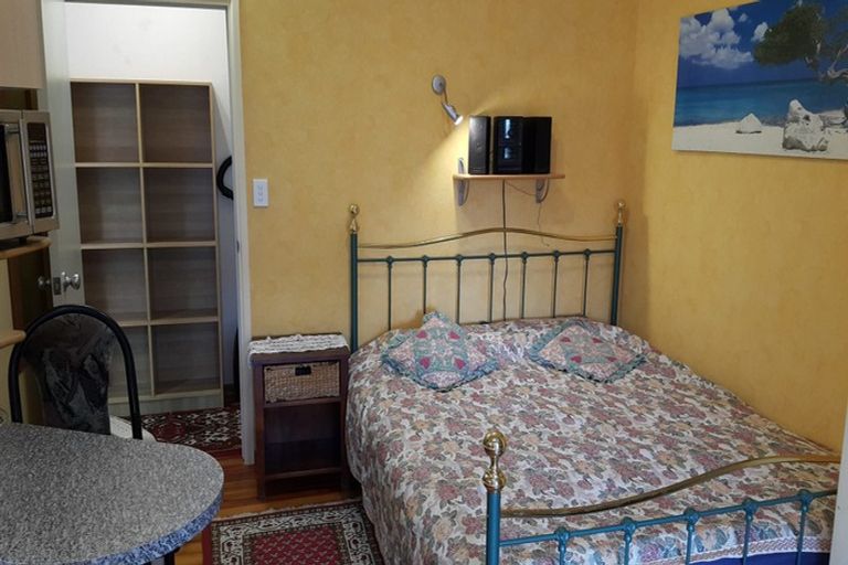 Photo of property in 274 Cambridge Road, Bethlehem, Tauranga, 3110