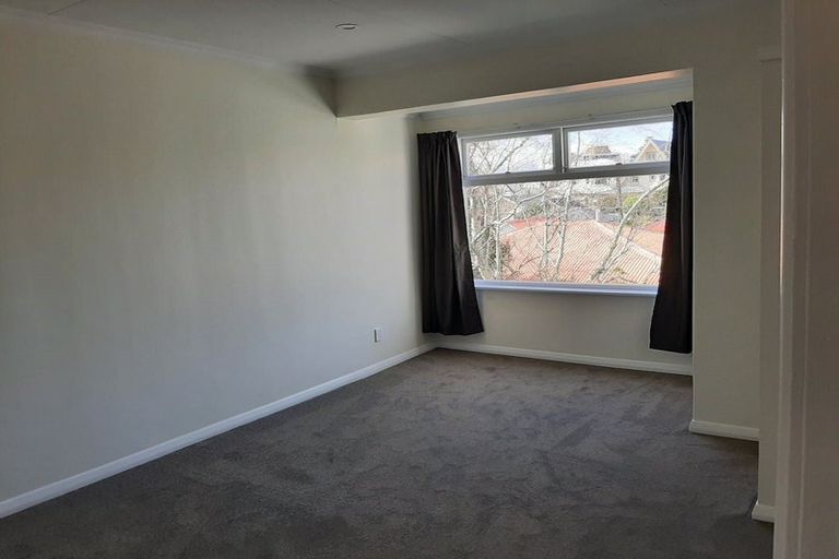 Photo of property in 195 Grant Road, Thorndon, Wellington, 6011