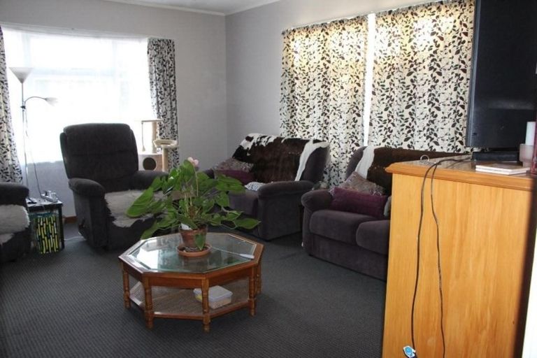 Photo of property in 19 Hassall Street, Parkside, Timaru, 7910