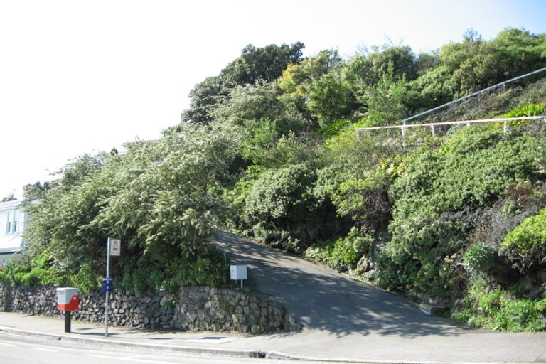 Photo of property in 97 Dyers Pass Road, Cashmere, Christchurch, 8022