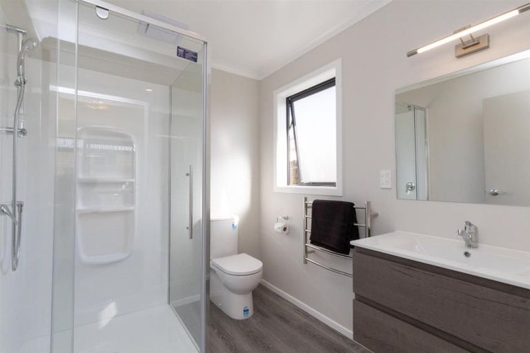 Photo of property in 10 Oldfield Lane, Marton, 4710