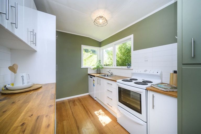 Photo of property in 20 Apollo Parade, Milson, Palmerston North, 4414