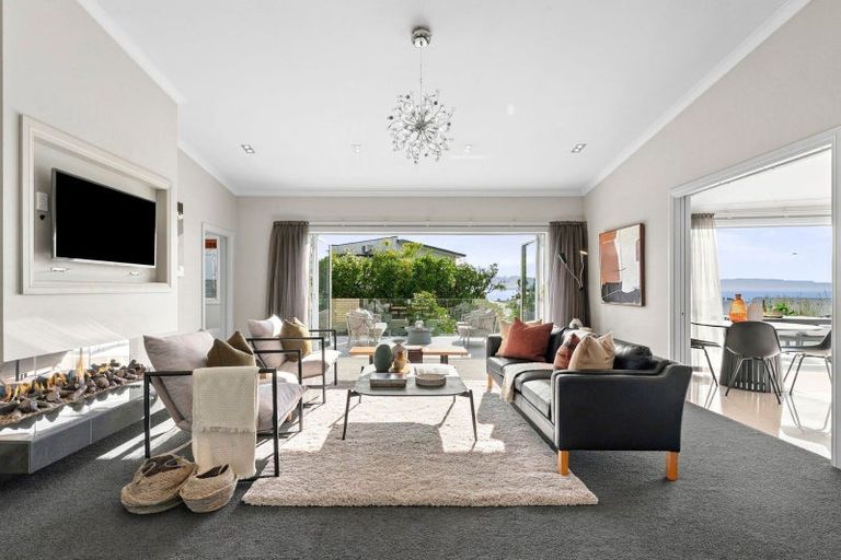 Photo of property in 32 Highview Drive, Wakatu, Nelson, 7011
