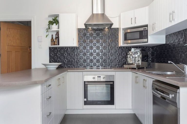 Photo of property in 183 Matsons Avenue, Papanui, Christchurch, 8053