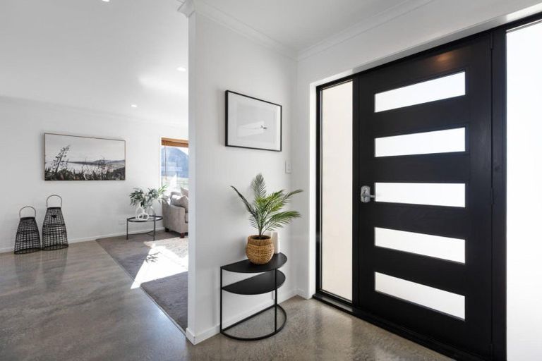 Photo of property in 13 Rua Place, Bell Block, New Plymouth, 4312