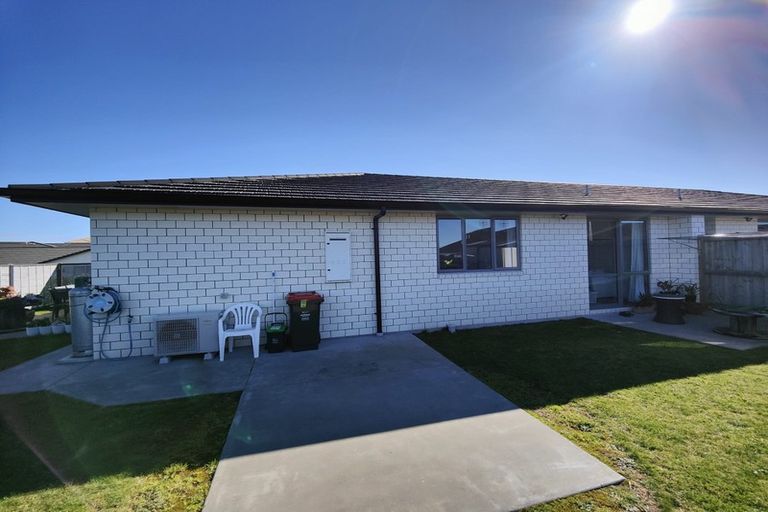 Photo of property in Waterview Estate, 44/4 Greystone Place, Omokoroa, 3114