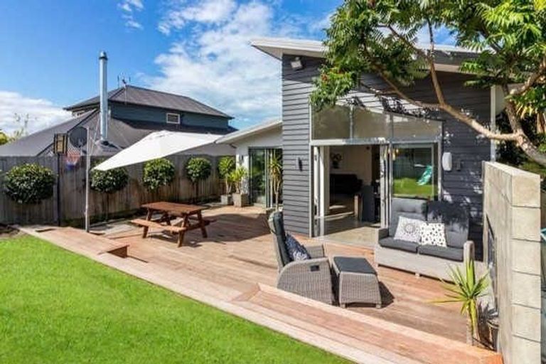 Photo of property in 3 Aston Drive, Waimairi Beach, Christchurch, 8083