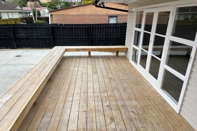 Photo of property in 2a Lansdown Place, Papakura, 2110