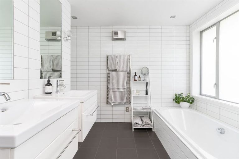 Photo of property in 27 Halton Street, Strowan, Christchurch, 8052