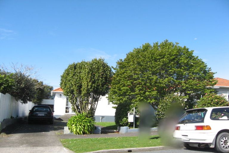 Photo of property in 103 Brooklands Road, Brooklands, New Plymouth, 4310