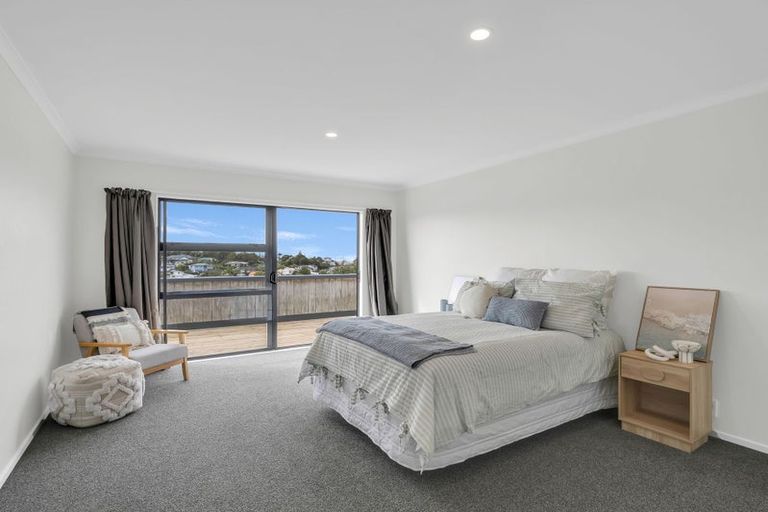 Photo of property in 29 Gledstane Road, Stanmore Bay, Whangaparaoa, 0932