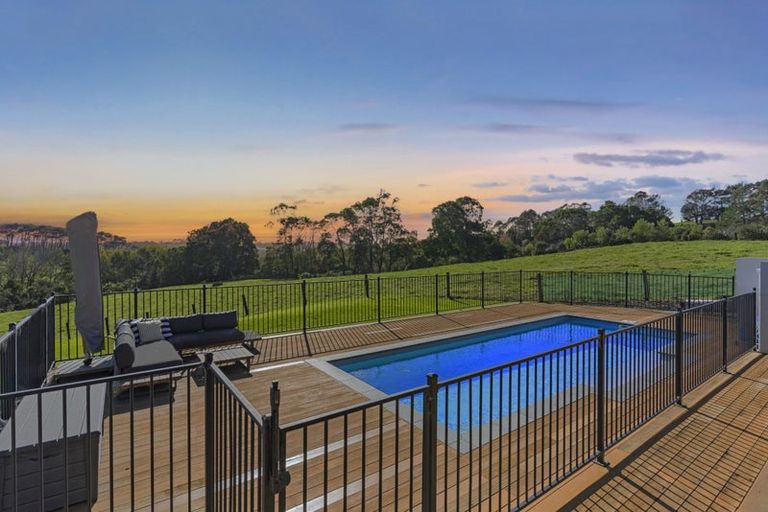 Photo of property in 142 Hauora Lane, Waitoki, Kaukapakapa, 0871