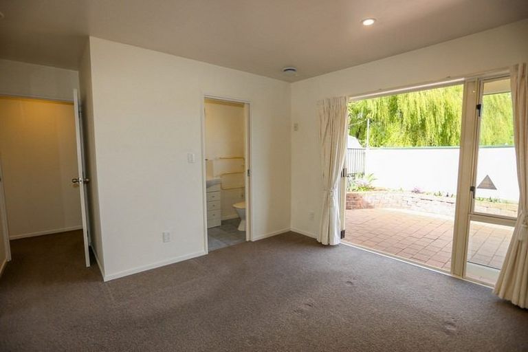 Photo of property in 65 Victors Road, Hoon Hay, Christchurch, 8025