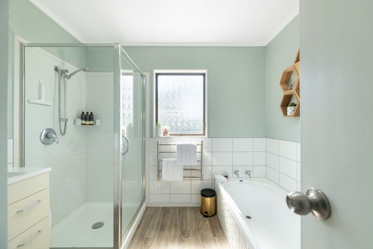 Photo of property in 85b Sutherland Road, Brookfield, Tauranga, 3110