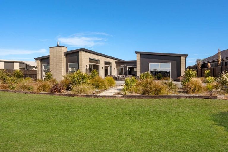 Photo of property in 65 The Esplanade, Pegasus, 7612