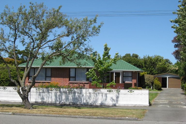Photo of property in 65 Bentley Street, Russley, Christchurch, 8042