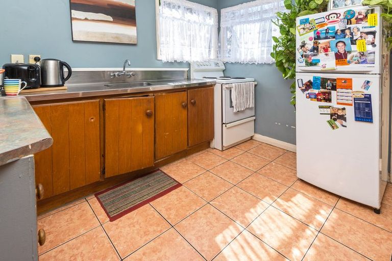 Photo of property in 49 Mckean Avenue, Manurewa, Auckland, 2102