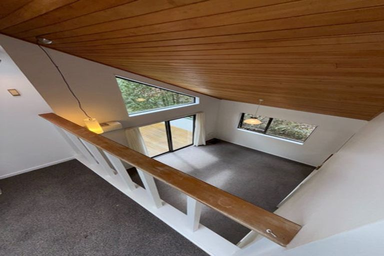 Photo of property in 28 Burns Road, Hospital Hill, Napier, 4110