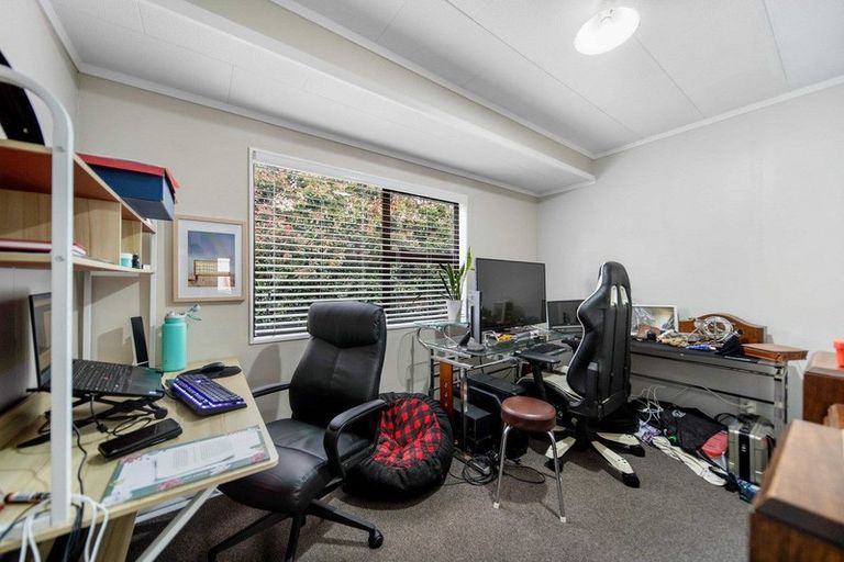 Photo of property in 30 Lorelei Place, Opaheke, Papakura, 2113