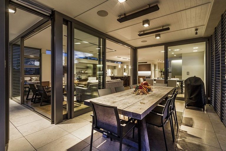 Photo of property in 19 Cameron Street, Takapuna, Auckland, 0622