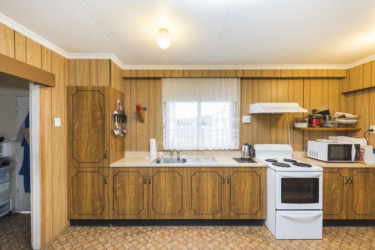 Photo of property in 40 Guy Avenue, Takaro, Palmerston North, 4410