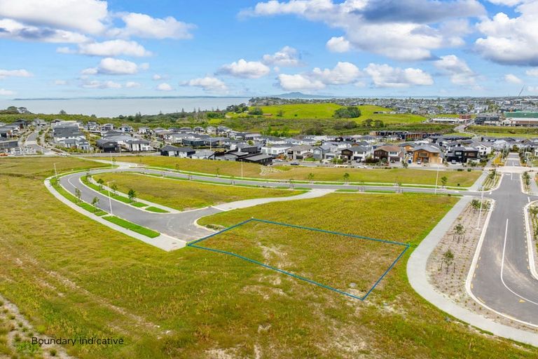 Photo of property in 44 Waitai Close, Long Bay, 0630