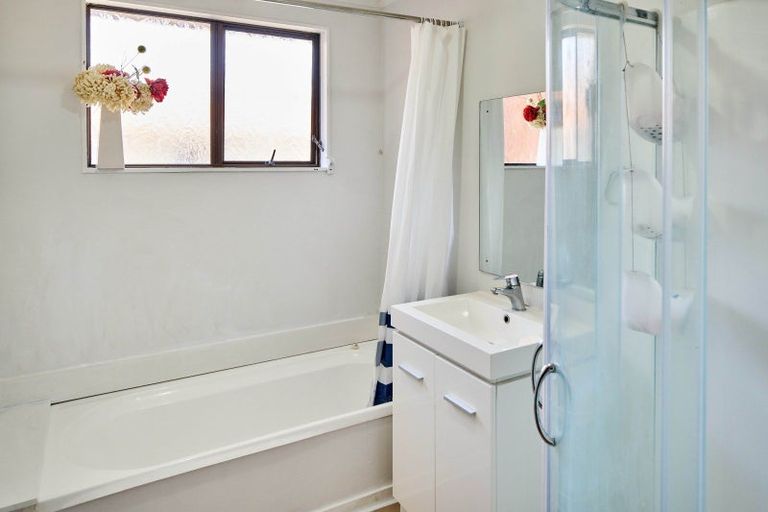 Photo of property in 16a Trafalgar Street, Johnsonville, Wellington, 6037