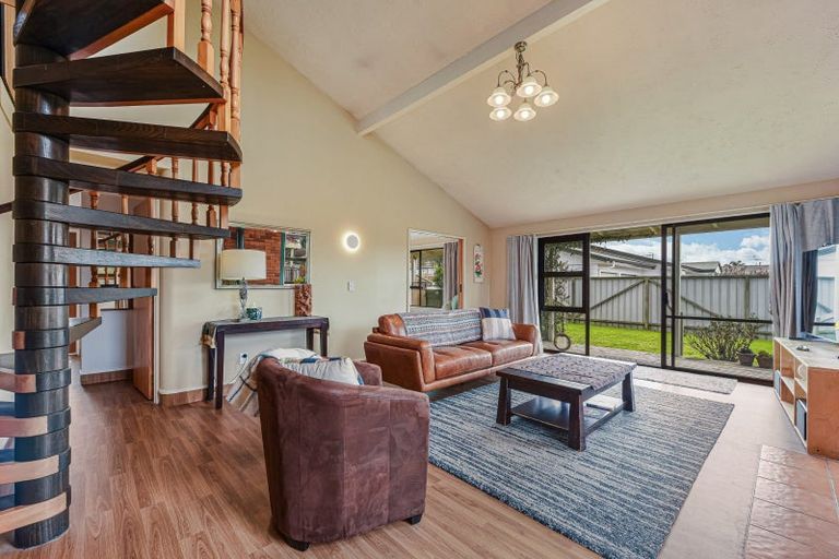 Photo of property in 3 Blomfield Place, Motueka, 7120