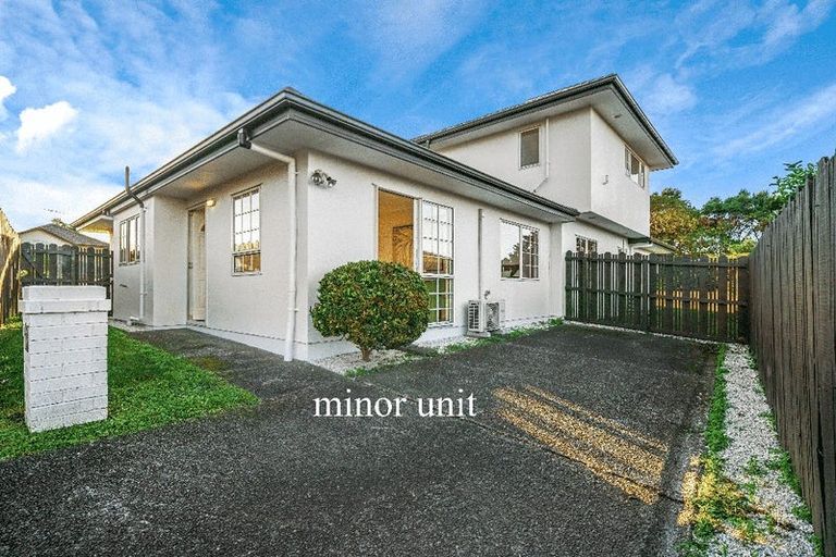 Photo of property in 18 Lorikeet Place, Unsworth Heights, Auckland, 0632