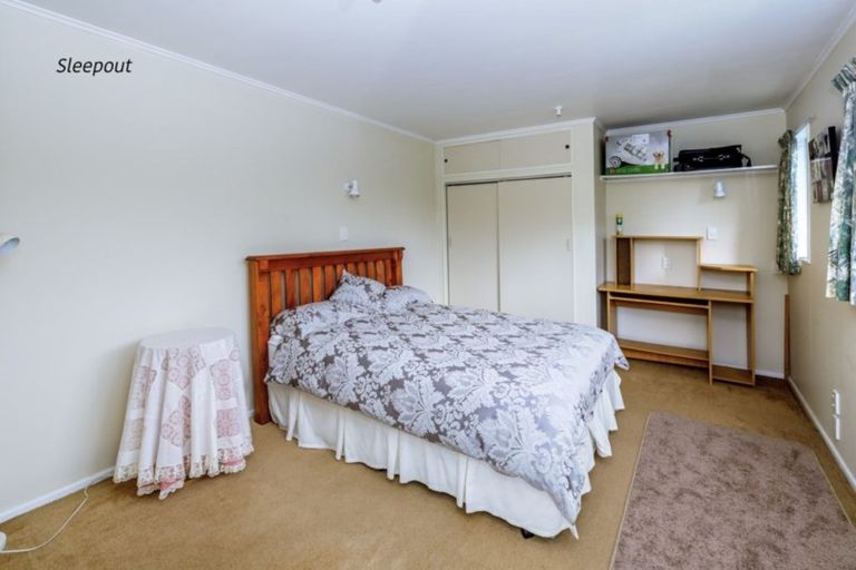Photo of property in 628/628a Queen Street East, Levin, 5510