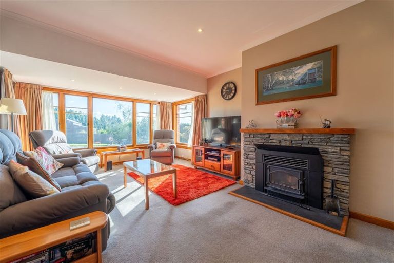 Photo of property in 9 Downs Road, Geraldine, 7930