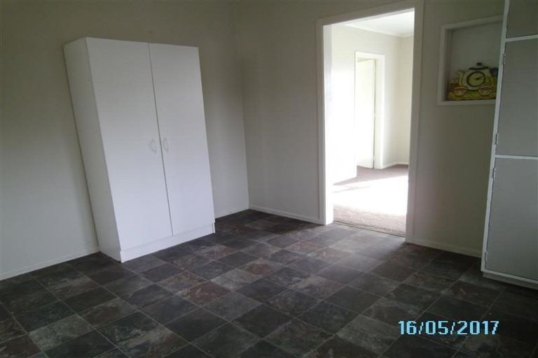 Photo of property in 654-656 Waikawa Beach Road, Waikawa Beach, Levin, 5573