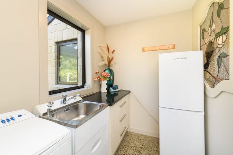 Photo of property in 49 Parrs Road, Bunnythorpe, Palmerston North, 4470