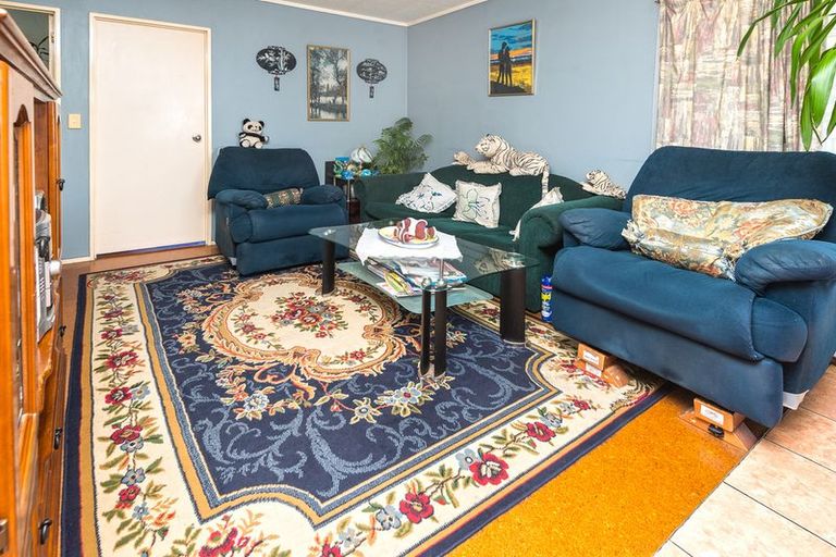 Photo of property in 49 Mckean Avenue, Manurewa, Auckland, 2102