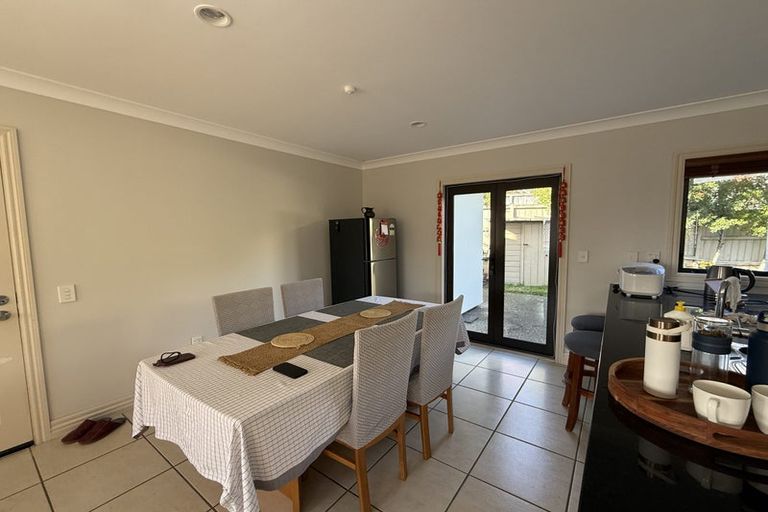 Photo of property in 11 Dunvegan Rise, East Tamaki Heights, Auckland, 2016