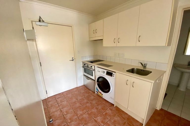Photo of property in Westward Park Estate, 18d/30 Westward Ho, Glen Eden, Auckland, 0602
