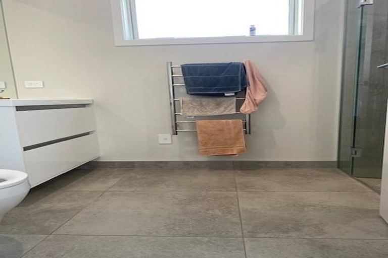 Photo of property in 2 Rangataiki Place, Awatoto, Napier, 4110