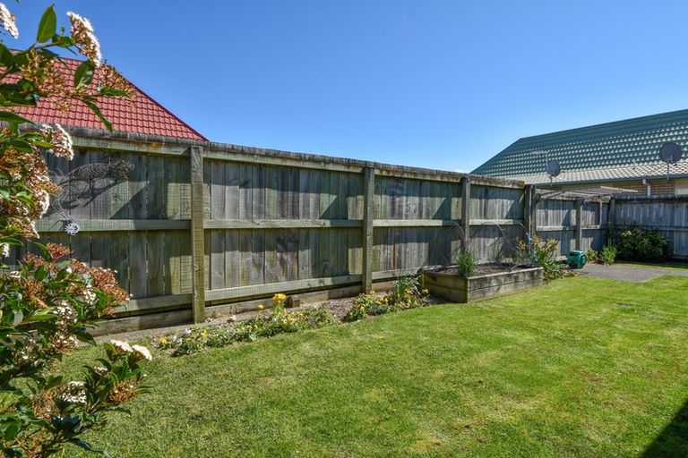 Photo of property in Villa Estate, 29/55 Armstrong Avenue, Carterton, 5713