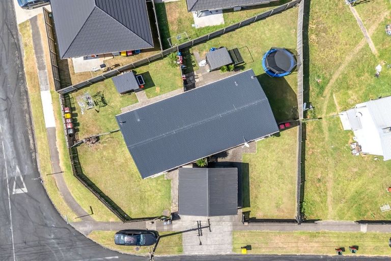 Photo of property in 20 Cook Street, Marfell, New Plymouth, 4310