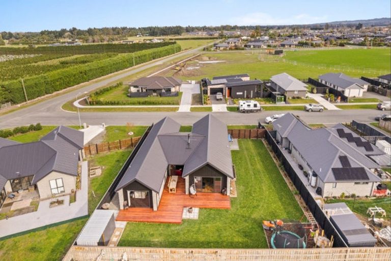 Photo of property in 39 Plover Avenue, Amberley, 7410