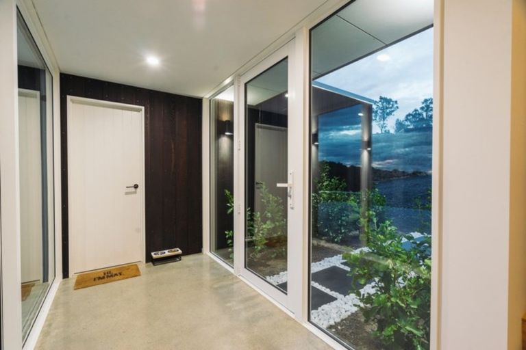 Photo of property in 24 Kayforce Road, Ocean View, Dunedin, 9035