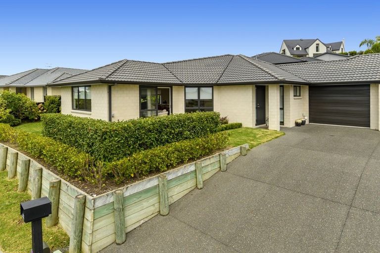 Photo of property in 9 Vista Close, Omokoroa, 3114