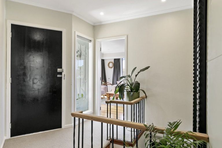 Photo of property in 77 Ironside Road, Johnsonville, Wellington, 6037