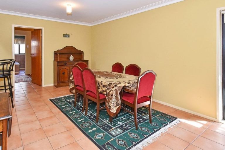 Photo of property in 1/48 Birdwood Avenue, Papatoetoe, Auckland, 2025