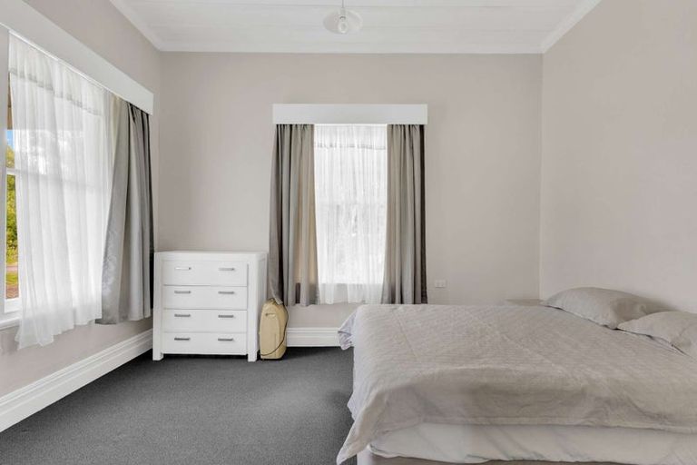 Photo of property in 14 Uawa Parade, Tolaga Bay, 4077