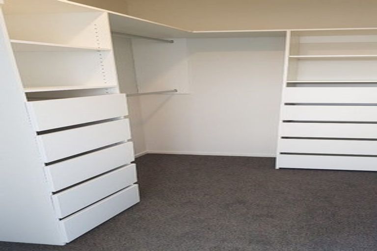 Photo of property in 23 Mcquillan Avenue, Woodend, 7610