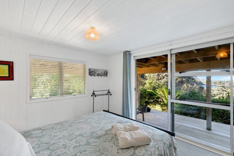 Photo of property in 27 Cotterell Street, Leigh, 0985