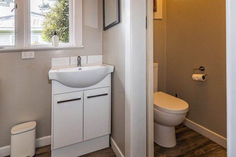 Photo of property in 12 Ward Street, National Park, Owhango, 3989