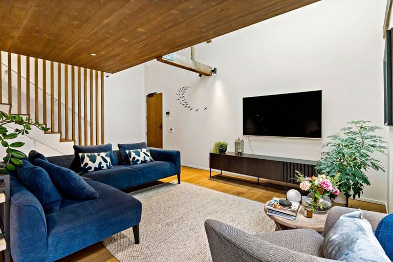 Photo of property in Ford Lofts, 8/15a Augustus Terrace, Parnell, Auckland, 1052